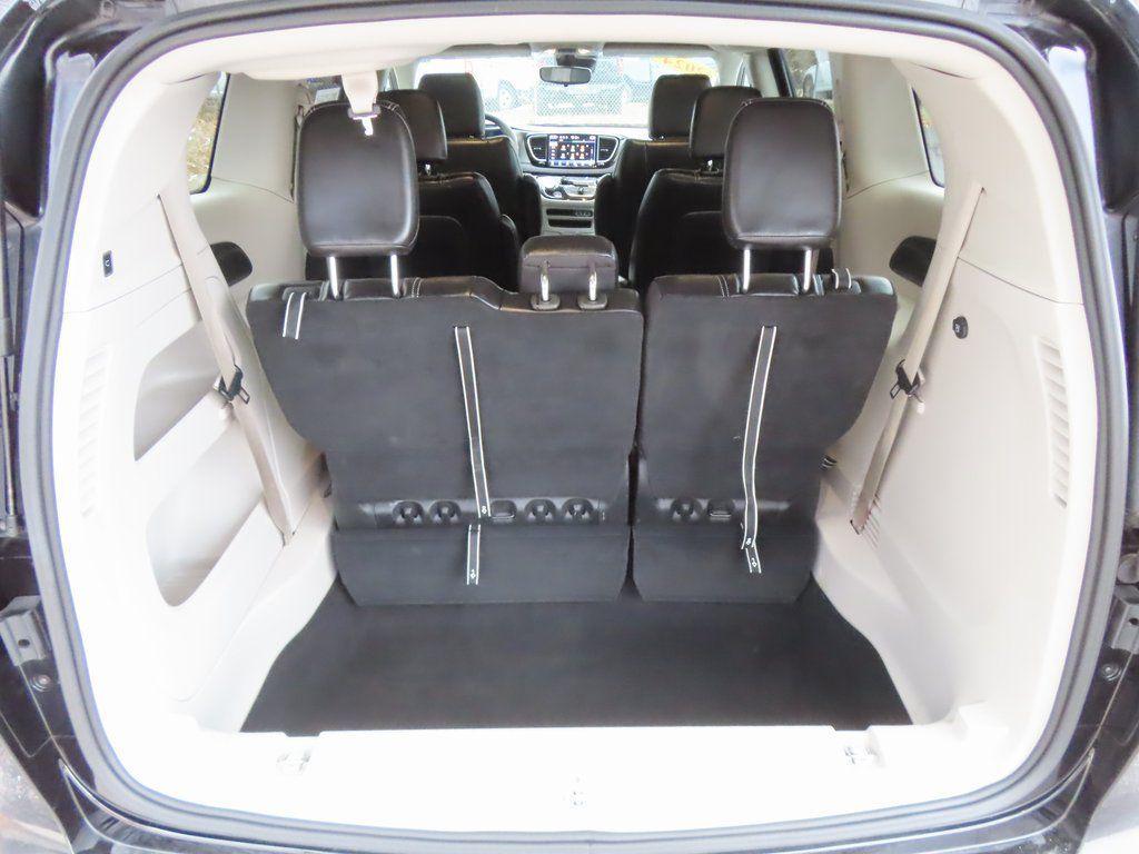 used 2024 Chrysler Pacifica car, priced at $24,588