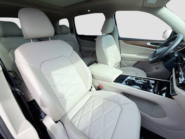 new 2026 Volkswagen Atlas car, priced at $43,598