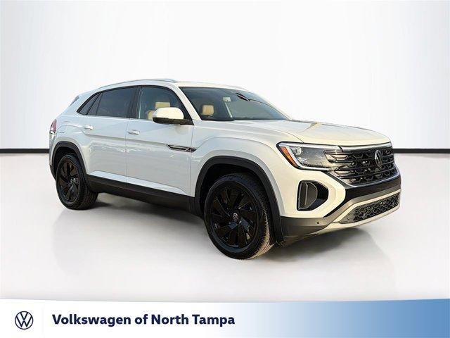 new 2026 Volkswagen Atlas Cross Sport car, priced at $42,702