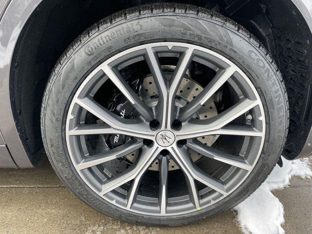 new 2026 Maserati Grecale car, priced at $92,245