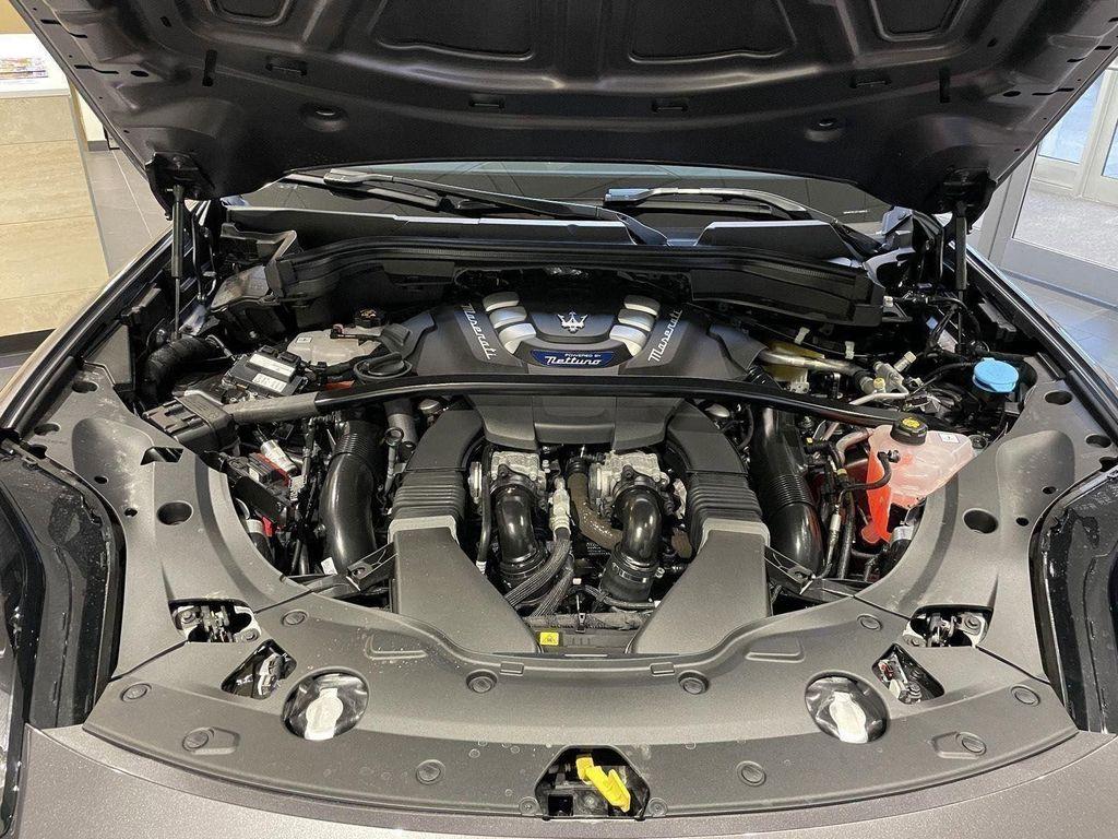 new 2026 Maserati Grecale car, priced at $92,245