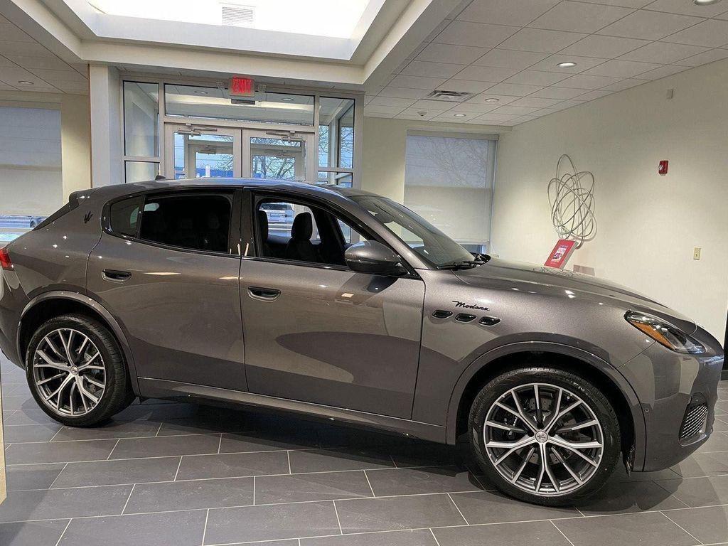 new 2026 Maserati Grecale car, priced at $92,245