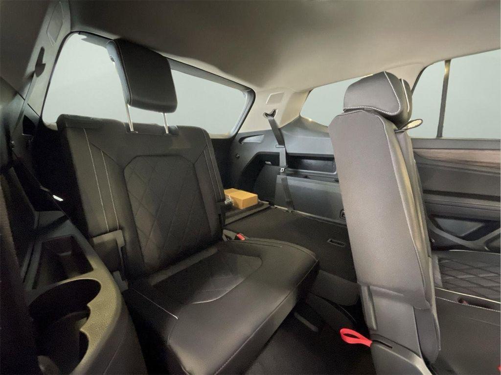 new 2026 Volkswagen Atlas car, priced at $51,434