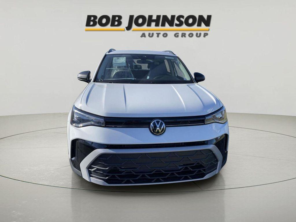 new 2026 Volkswagen Taos car, priced at $27,907