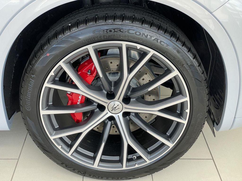 new 2026 Maserati Grecale car, priced at $94,730