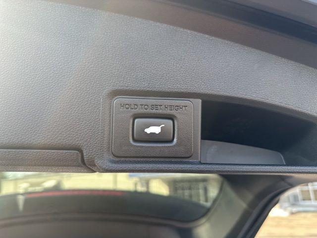 used 2023 Acura RDX car, priced at $37,995