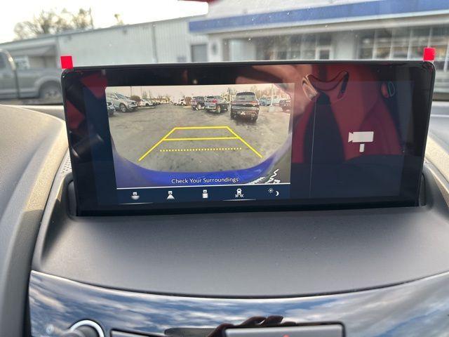 used 2025 Acura RDX car, priced at $47,995