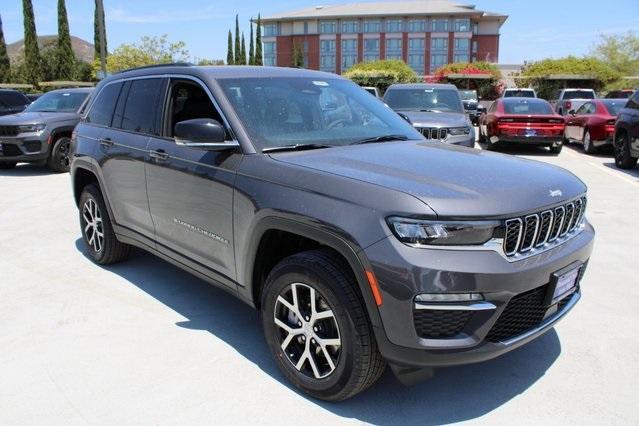 new 2025 Jeep Grand Cherokee car, priced at $42,260