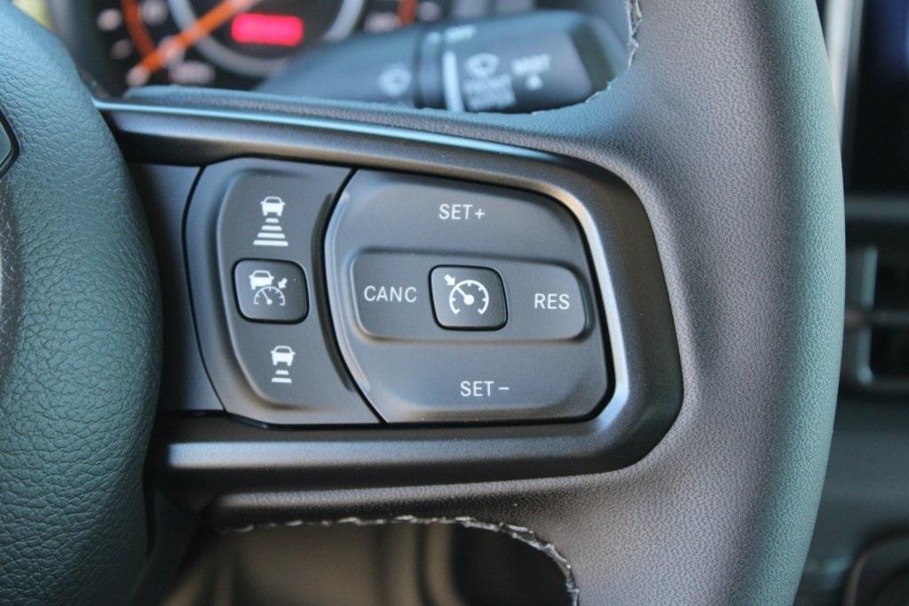 new 2026 Jeep Gladiator car, priced at $58,300