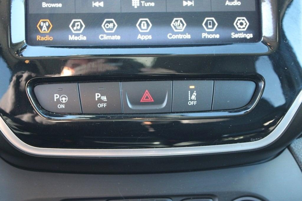 used 2021 Jeep Cherokee car, priced at $18,698