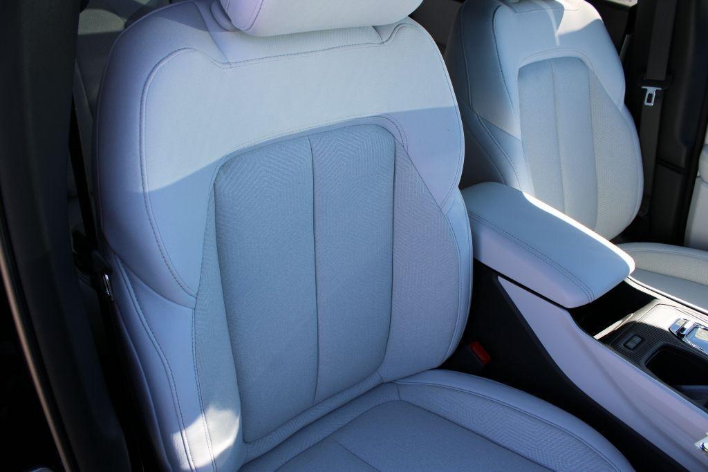 new 2026 Jeep Cherokee car, priced at $36,815