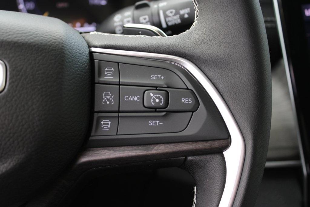 new 2025 Jeep Grand Cherokee car, priced at $47,485