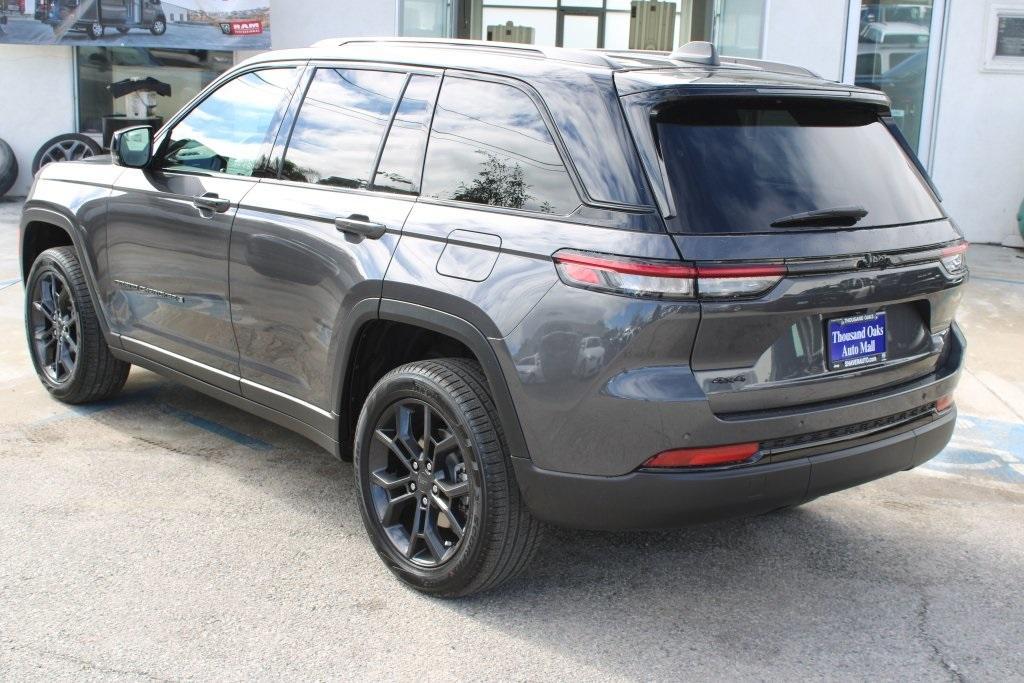 new 2025 Jeep Grand Cherokee car, priced at $47,485