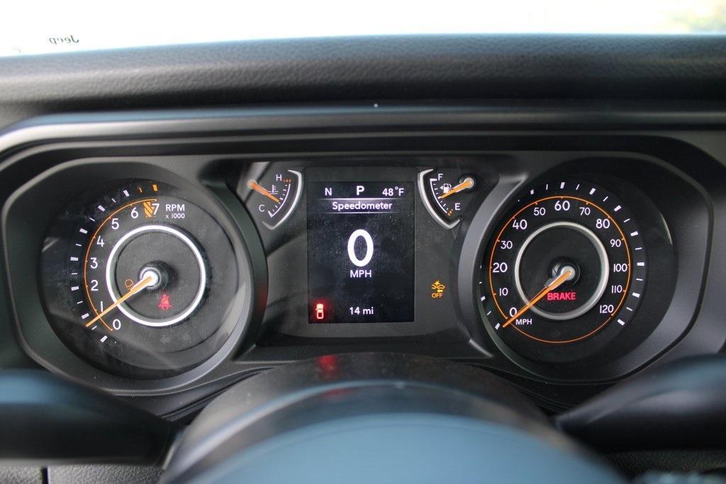 new 2026 Jeep Gladiator car, priced at $42,860