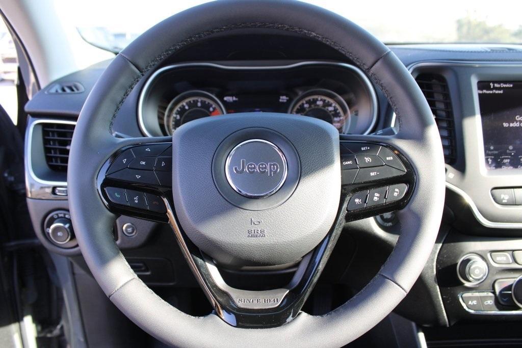 used 2023 Jeep Cherokee car, priced at $22,998