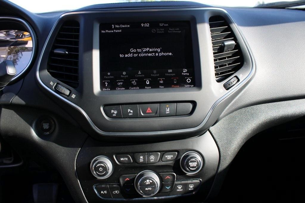 used 2023 Jeep Cherokee car, priced at $22,998