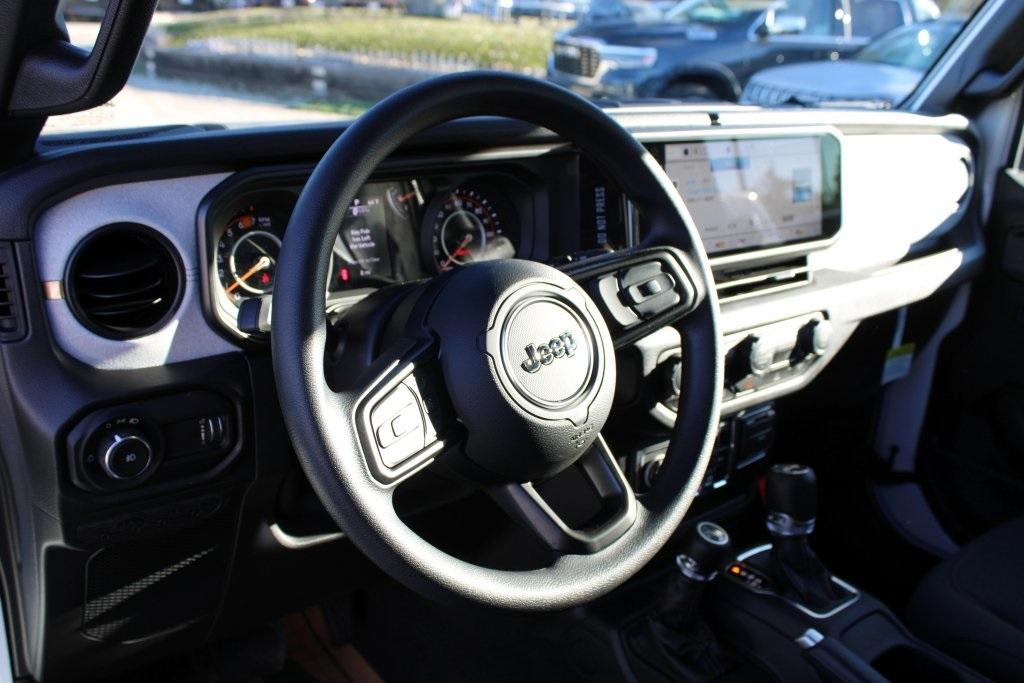 new 2026 Jeep Wrangler car, priced at $41,080