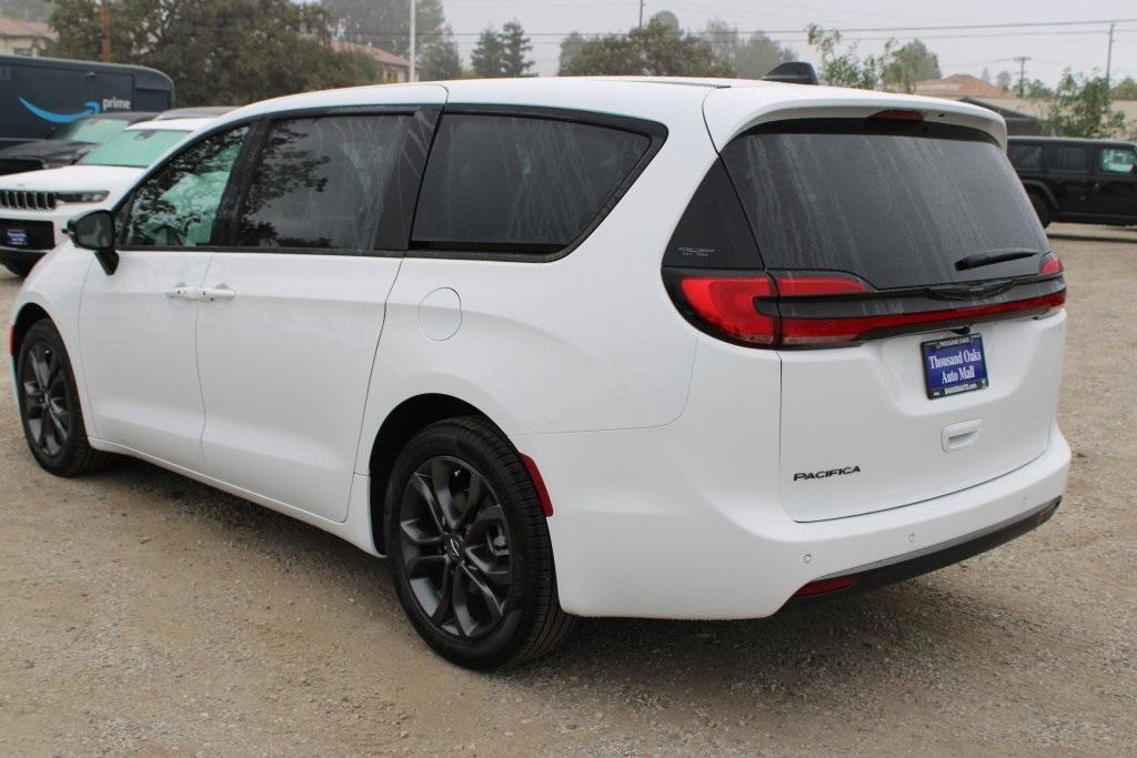 new 2026 Chrysler Pacifica car, priced at $40,790