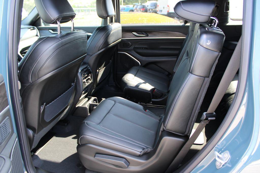 new 2026 Jeep Grand Cherokee L car, priced at $51,130