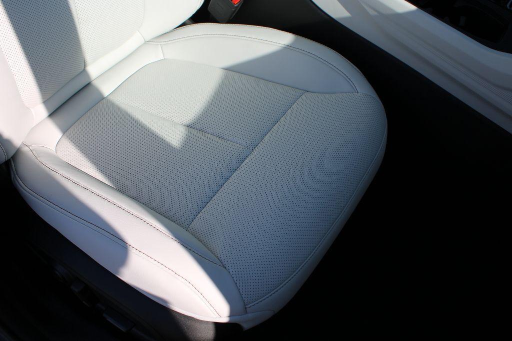 new 2026 Jeep Cherokee car, priced at $42,810