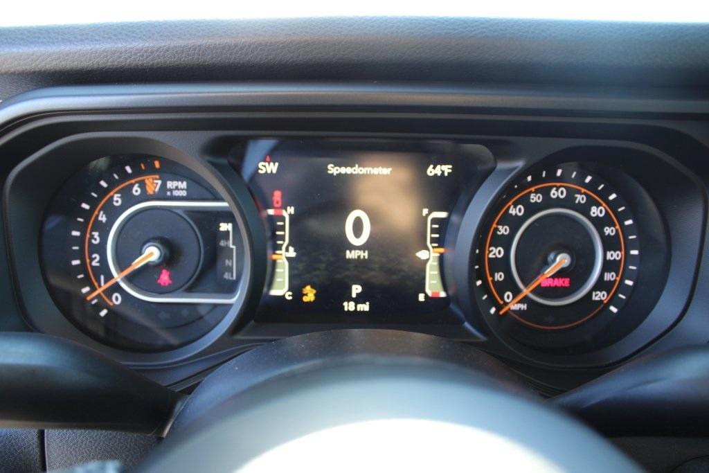 new 2026 Jeep Gladiator car, priced at $45,250