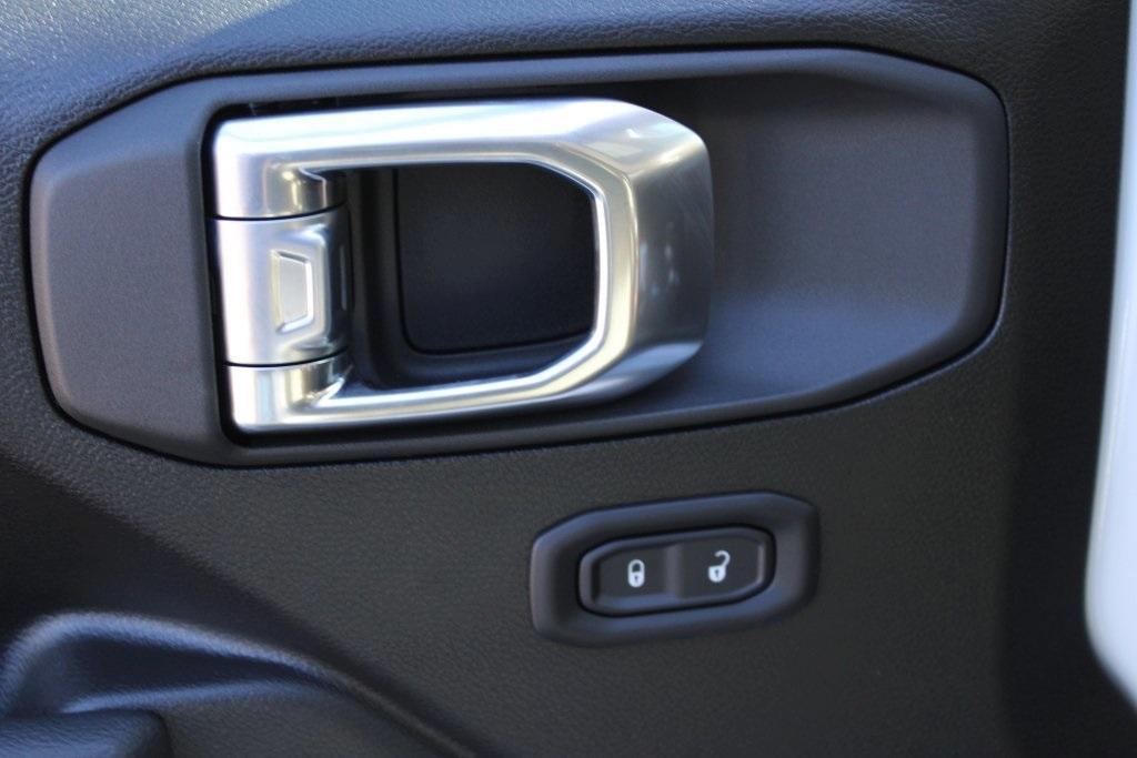 new 2026 Jeep Wrangler car, priced at $37,875