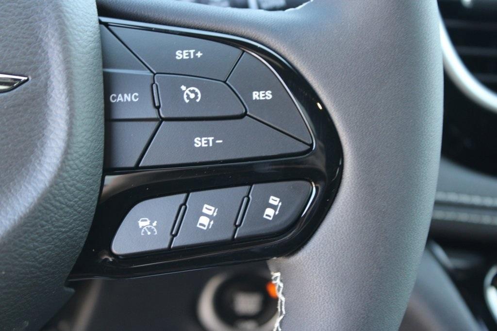 new 2026 Chrysler Pacifica car, priced at $49,620