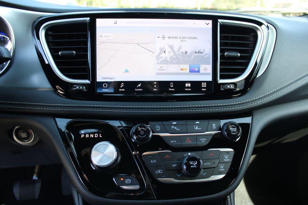 new 2026 Chrysler Pacifica car, priced at $45,620