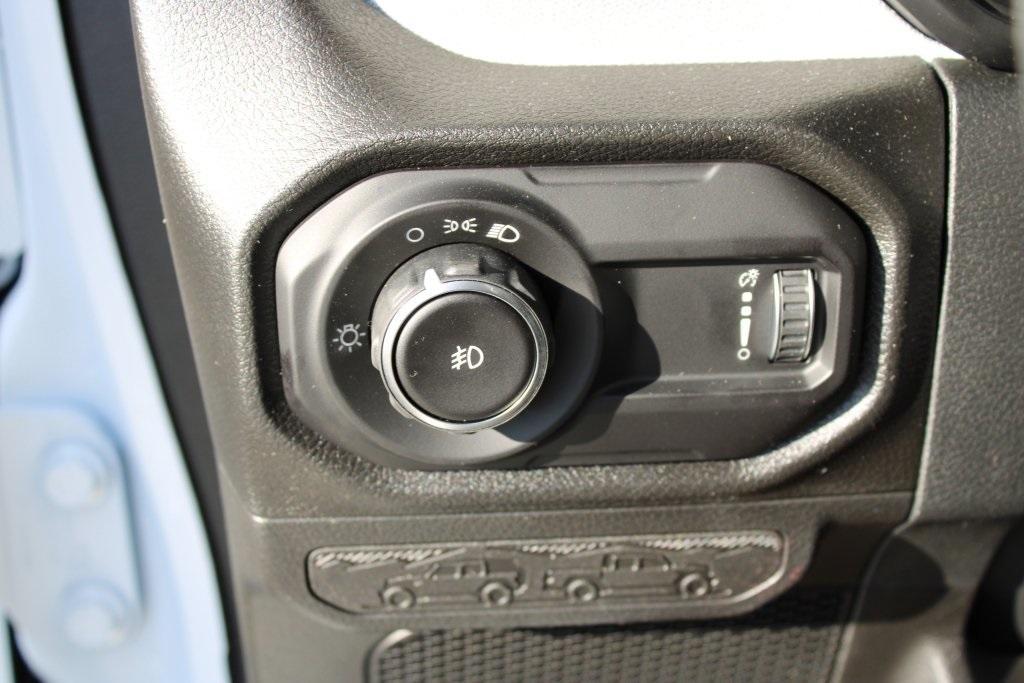 new 2026 Jeep Wrangler car, priced at $38,415