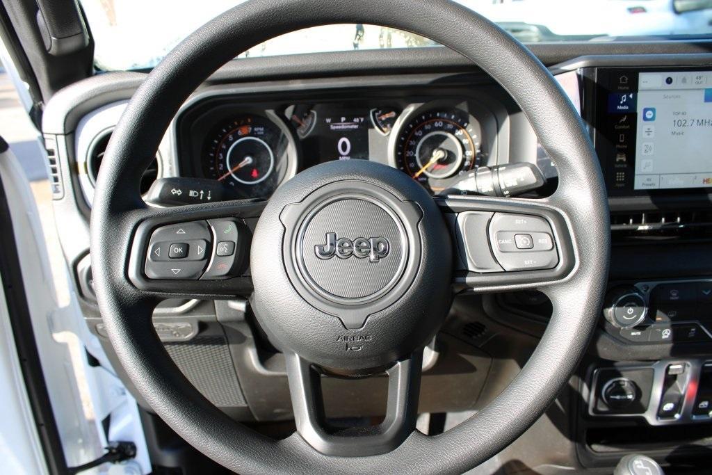 new 2026 Jeep Wrangler car, priced at $38,415