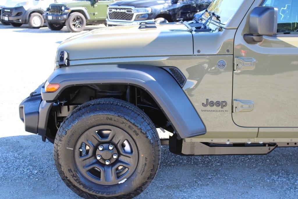 new 2026 Jeep Wrangler car, priced at $38,470