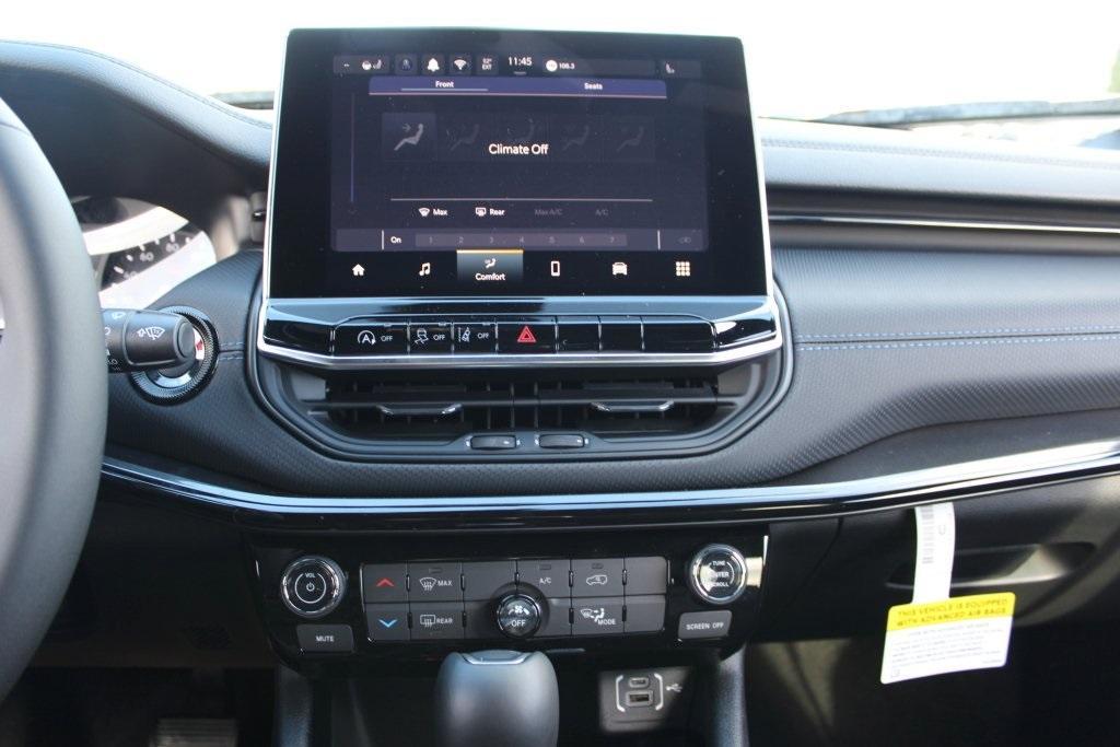 new 2026 Jeep Compass car, priced at $30,305