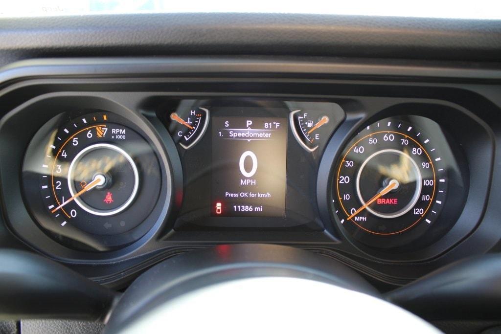 used 2024 Jeep Gladiator car, priced at $31,998