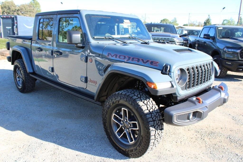 new 2025 Jeep Gladiator car, priced at $48,740