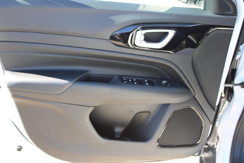 new 2026 Jeep Compass car, priced at $27,055