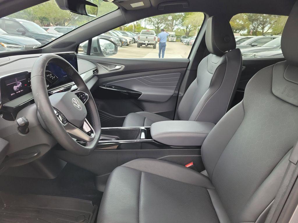 used 2023 Volkswagen ID.4 car, priced at $22,998