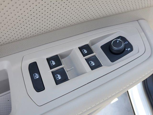 new 2026 Volkswagen Atlas car, priced at $43,649