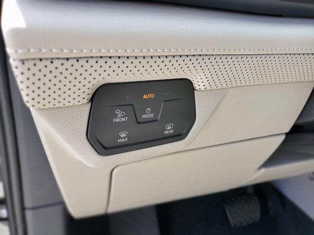 new 2026 Volkswagen Atlas car, priced at $44,759