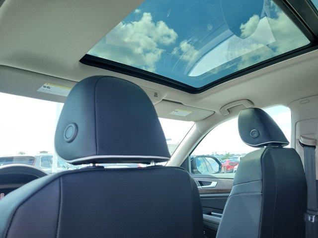 new 2026 Volkswagen Atlas car, priced at $53,318