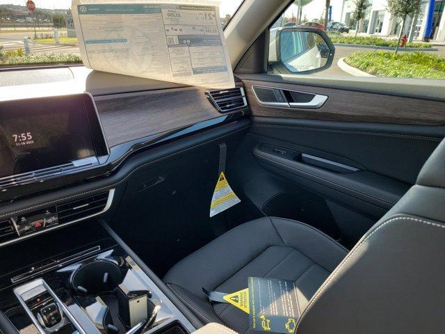 new 2026 Volkswagen Atlas car, priced at $48,736