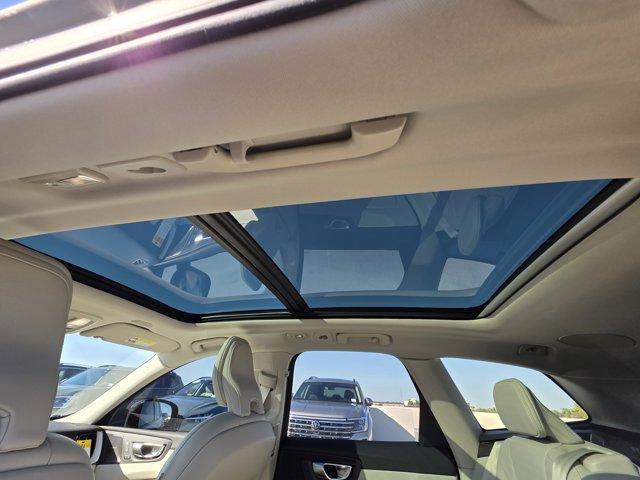 new 2026 Volvo XC60 car, priced at $61,968