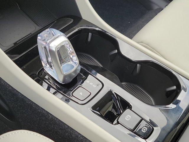 new 2026 Volvo XC40 car, priced at $48,737