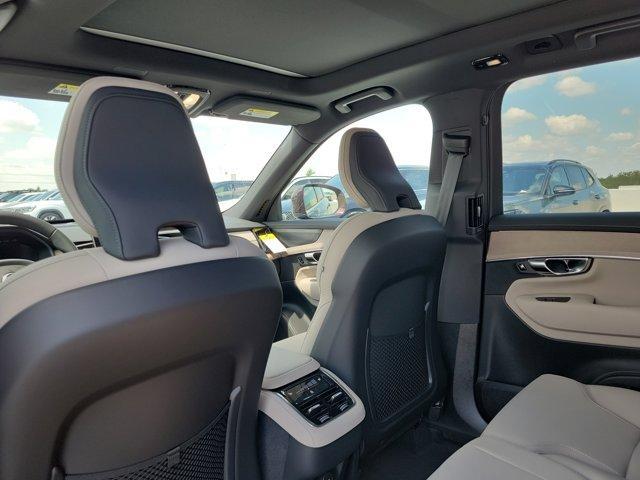 new 2026 Volvo XC90 car, priced at $70,299