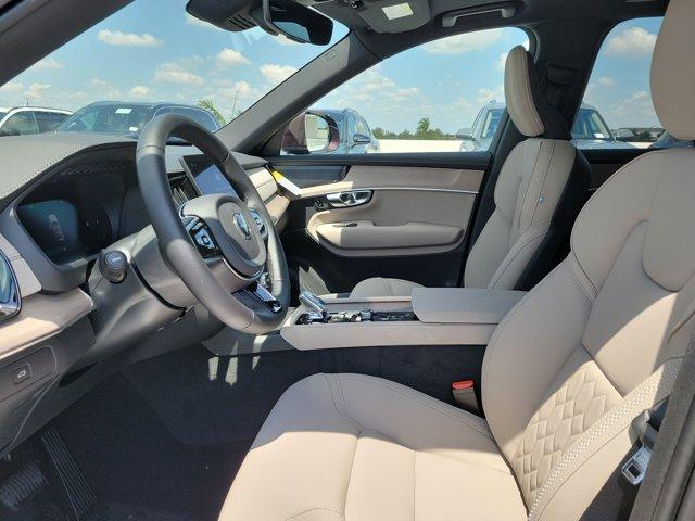 new 2026 Volvo XC90 car, priced at $70,299