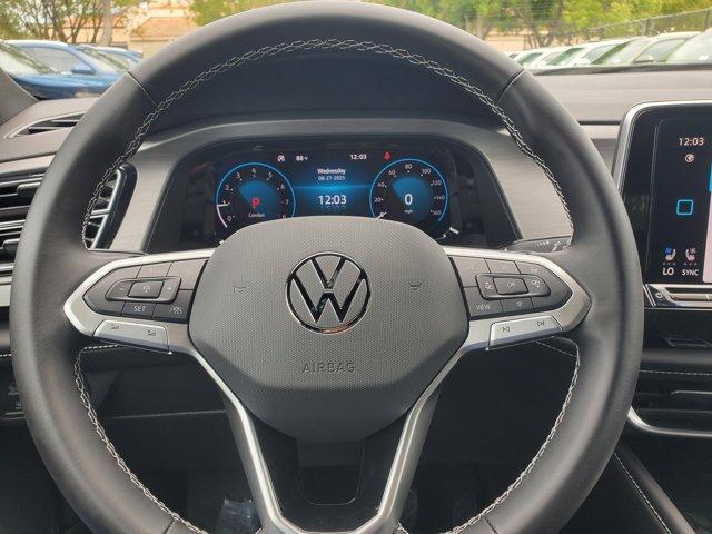 new 2026 Volkswagen Atlas Cross Sport car, priced at $41,233