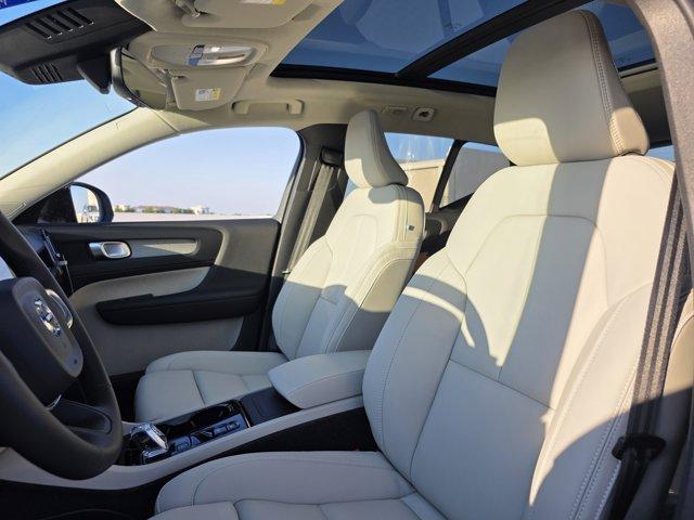 new 2026 Volvo XC40 car, priced at $48,737