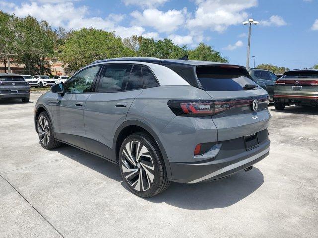 new 2025 Volkswagen ID.4 car, priced at $47,443