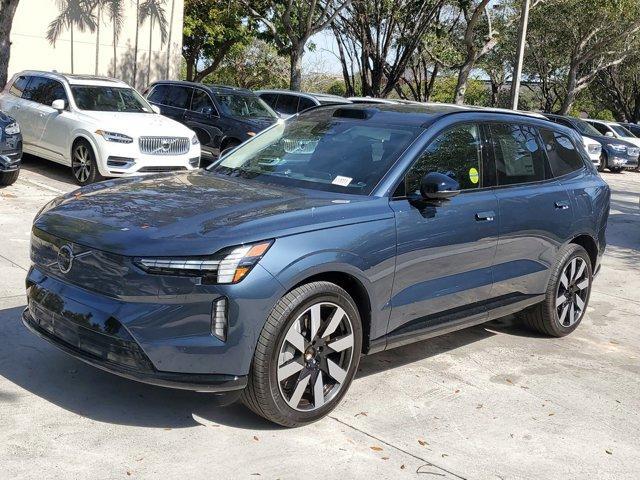 new 2025 Volvo EX90 car, priced at $81,641