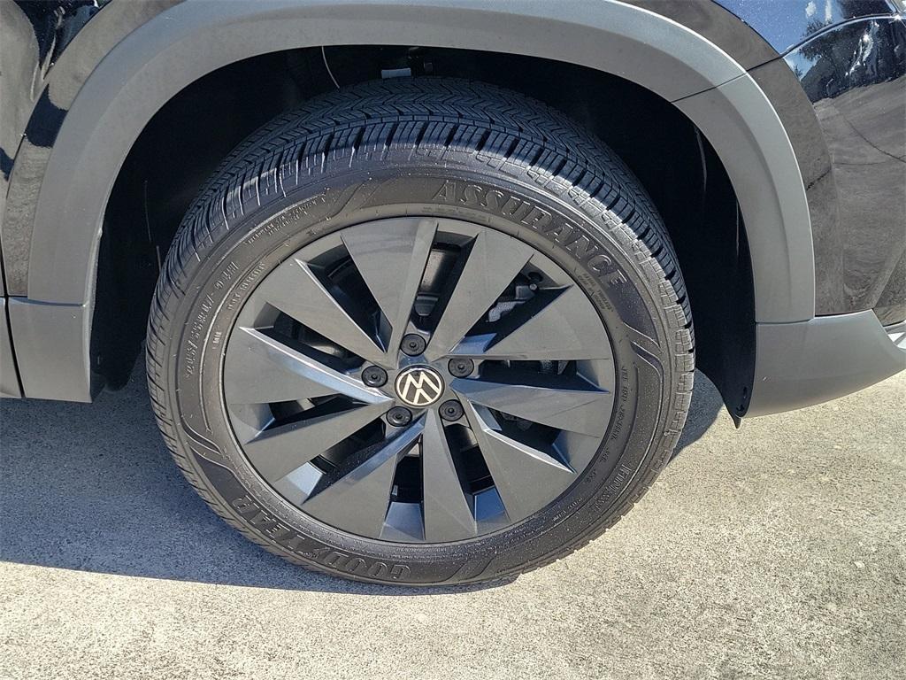 used 2024 Volkswagen Taos car, priced at $18,998