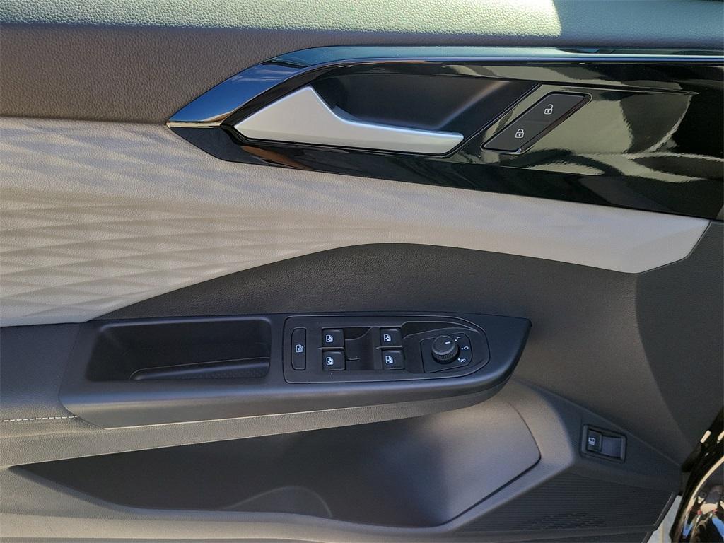 used 2024 Volkswagen Taos car, priced at $18,998